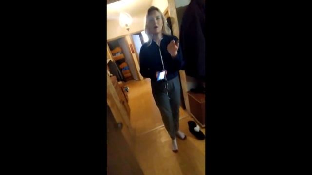 Неадекват! Кидала! Вези меня мразь!Сладкая работа в такси! смотреть онлайн