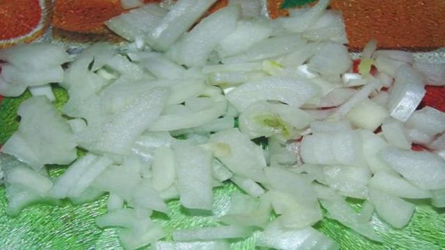 Мясной салат