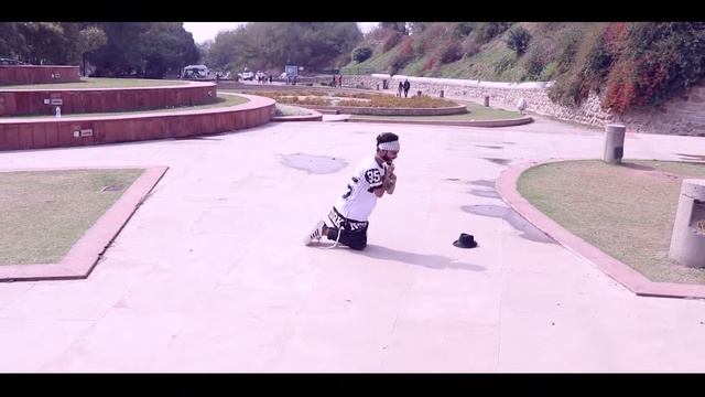 Birthday special lyrical dance video song I Am In Love