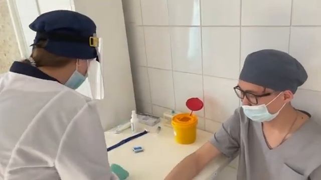 Постановка в/в лекарственного средства #медицина #студентмедик #манипуляция #топ смотреть онлайн