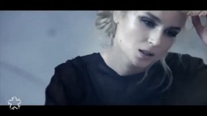 Полина Гагарина - нет (наоборот)