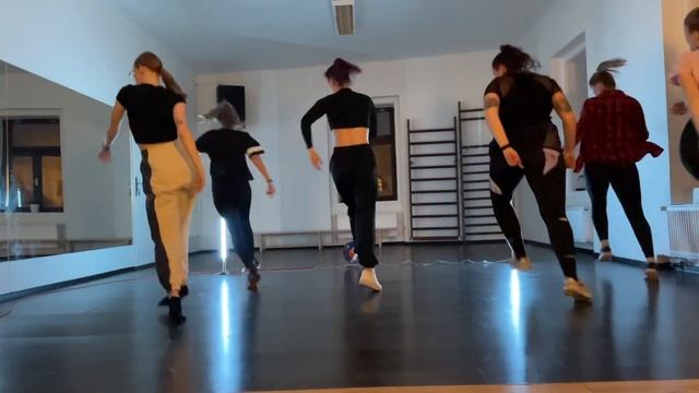 Yanique Curvy Diva, Demarco - Bunx Pon It / Dancehall female choreo by Kattie смотреть онлайн