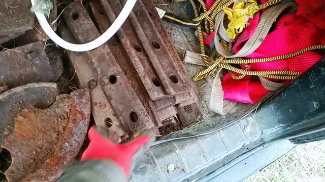 металокоп на старой узкоколейке!хорошие находки!
#металокоп #коп #поискметалла