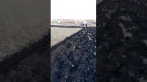 Янмар 80л.с  работа с оборотным  японским плугом СУГАНО