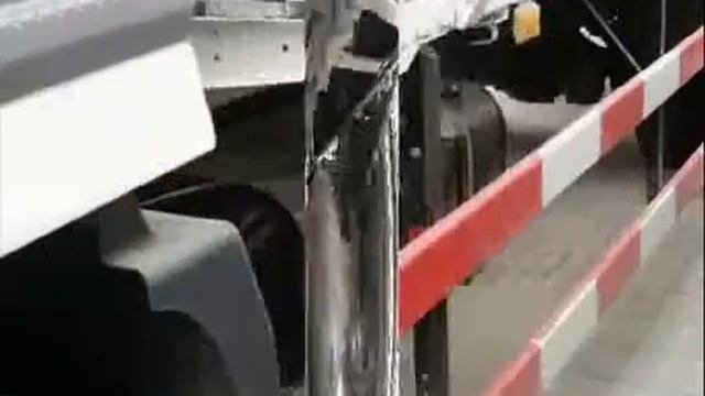 Dongfeng Multifunctional Dust suppression vehicle truck 0086 188 7299 2009 смотреть онлайн