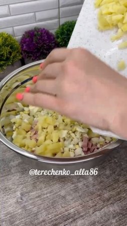 Такая жара самое время есть окрошку😇