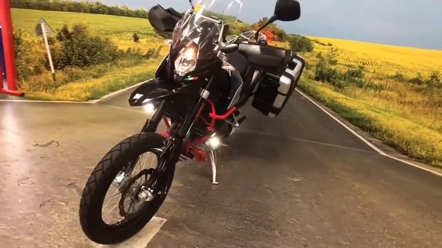 SWM Superdual T смотреть онлайн