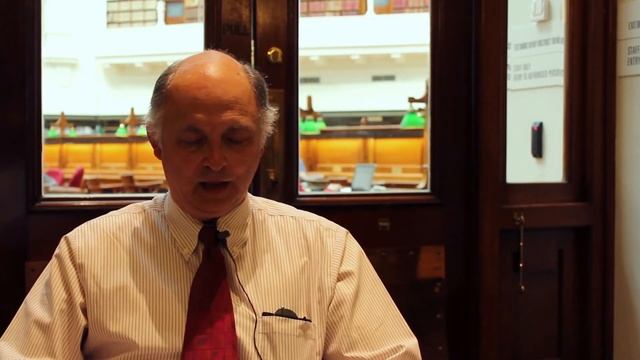 100 readers - David Runia смотреть онлайн