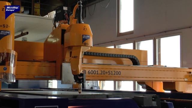 Der R5 Rotator von MicroStep  Fasenschneiden auf höchstem Niveau