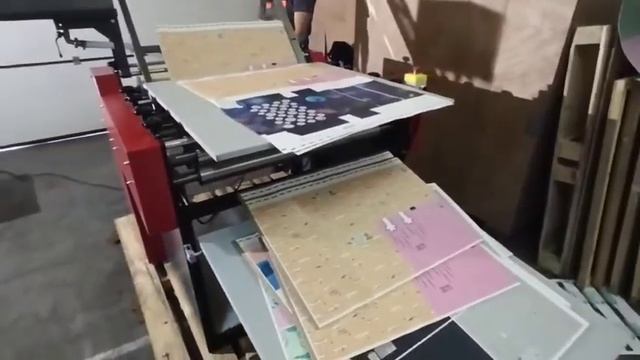 КАШИРОВАЛЬНАЯ МАШИНА RED BOND B1: двухслойный гофрокартон. Тестирование на нашем складе смотреть онлайн