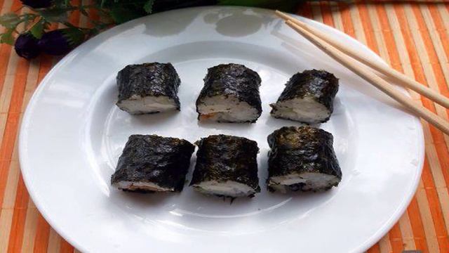 Суши с морепродуктами
