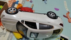 играем в детской комнате, детские игрушки