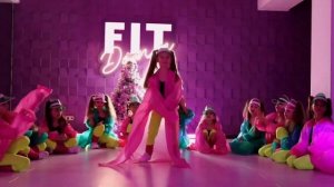 Ванька Встанька танець