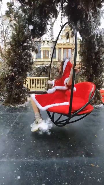 Откуда эта песня? #сашапопова #shorts