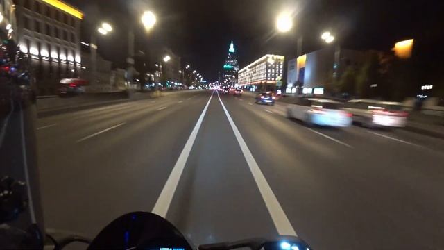 BMW s1000rr & DUCATi v4 Садовое, кутузовский, МКАД как мы любим смотреть онлайн