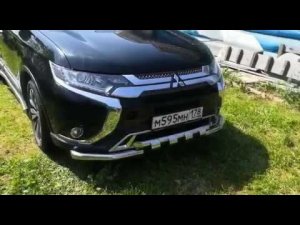 Обвесы и пороги на Mitsubishi Outlander 2019