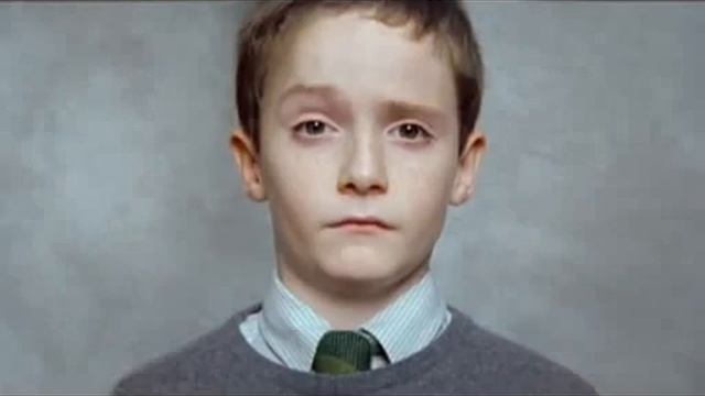 рекламный ролик Cadburry Eyebrows смотреть онлайн