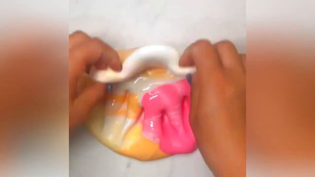 СЛайм ПОНЧИК - попробуй съесть! Слаймы залипательные видео для всех!