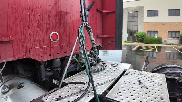 Самый МОЩНЫЙ Трак FREIGHTLINER CORONADO (505 л.с.) – Американский ЗВЕРЬ на Дорогах / Дальнобой США
