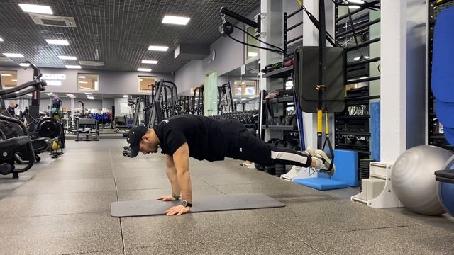 Складка в TRX смотреть онлайн