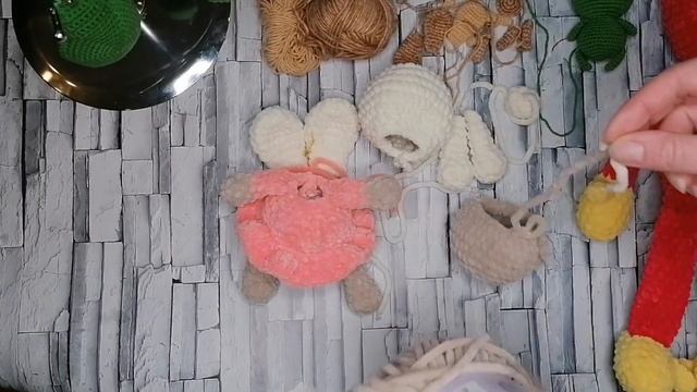 Вязовлог#17. Получила стойку для брелков) смотреть онлайн