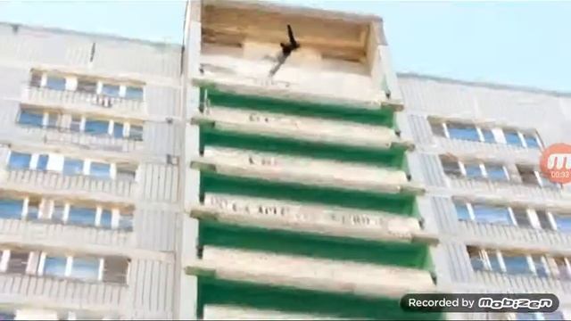 прыжок с 10 этажа смотреть онлайн