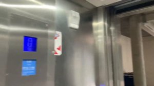 Schindler Eurolift (mod: Otis) elevator - Marseille, France