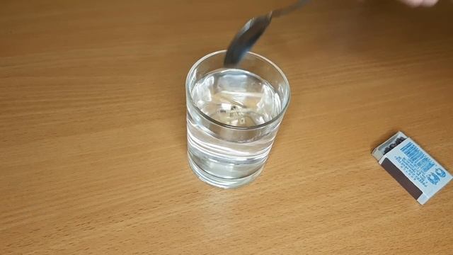 Положите спички в воду И наблюдайте за результатом!!! Даже самые богатые делают это смотреть онлайн