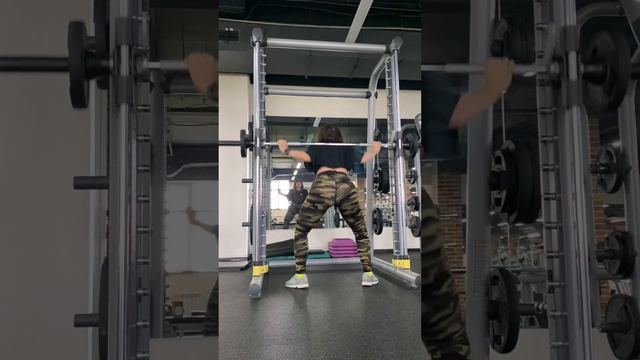 Сельдь с картошкой и методы избавления от лишнего веса 😂 #спорт #sport #тренировки #лишнийвес смотреть онлайн