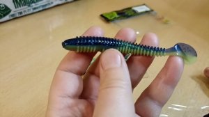 Распаковка посылки с силиконовой приманкой Generic Craft Fat по заказу Fmagazin