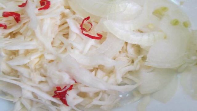 Греческий салат из капусты