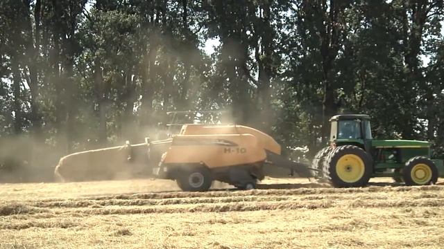 Один из крупнейших производителей сена в мире Anderson Hay & Grain смотреть онлайн