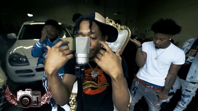 Baby Scrap - Prince Of The Village LIVE PERFORMANCE смотреть онлайн