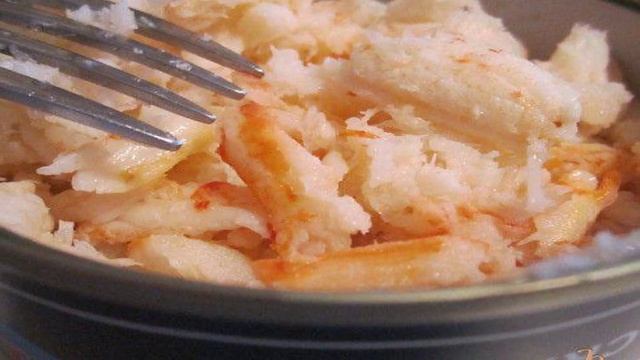 Салат рисовый с крабами