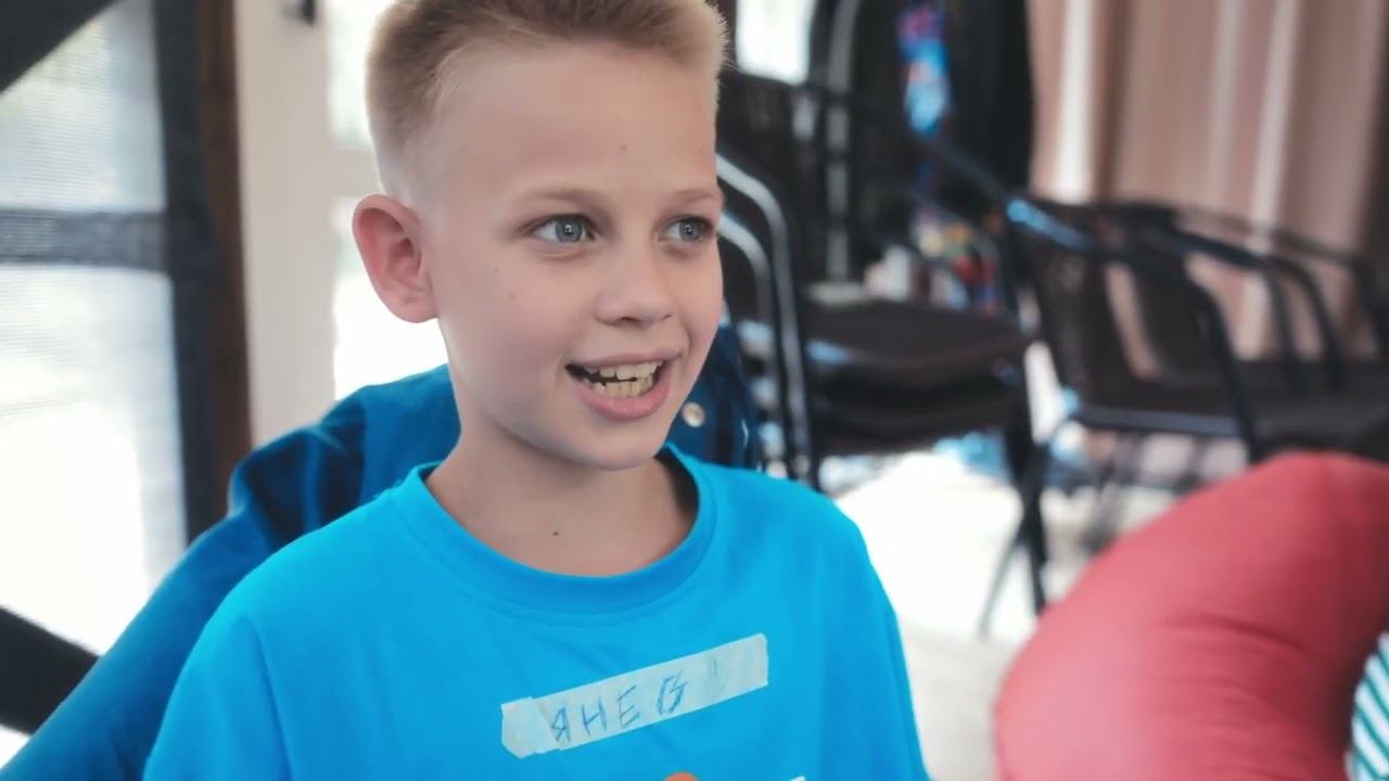 «ЗАЗЕРКАЛЬЕ» (увидеть себя со стороны) смотреть онлайн