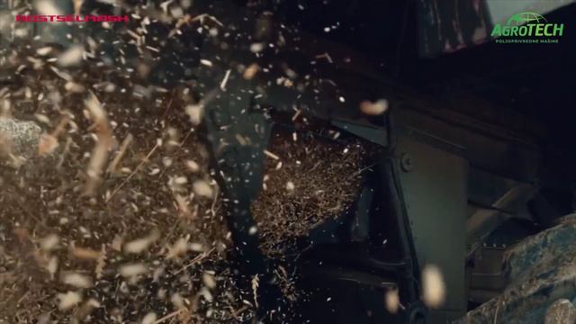 Najpopularniji kombajn: RSM 161 смотреть онлайн