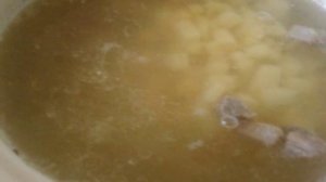 Борщ зелёный со щавелем и свининой