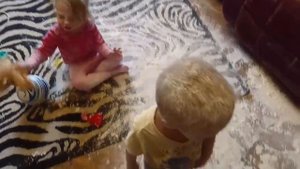 Мои дети и мука.Рома, какой белый!)))))))