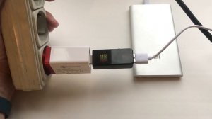 Xiaomi power bank 5000 mah. Обзор + тест