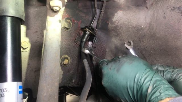 How to Avoid Trouble When Replacing Aging Flexible Brake Hoses смотреть онлайн