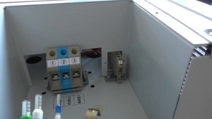 Огромный стабилизатор напряжения 48 кВт защита от скачков напряжения в частном доме решение проблемы