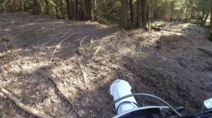 ПОКАТУШКА ПО ЛЕСУ НА ЭНДУРО