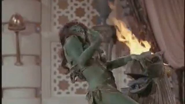 Orion Slave Girl смотреть онлайн