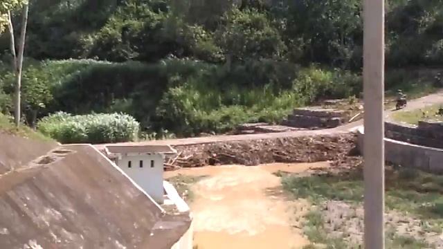 Penampakan Embung Banyuurip Kalidawir Tulungagung 2021 смотреть онлайн