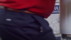 How to Stretch Wrap a Pallet