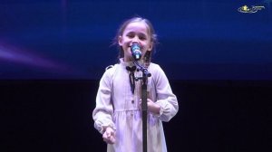 ДЕТИ ЛЕНИНГРАДА, Маркова-Бутырская Мария, 8 лет.