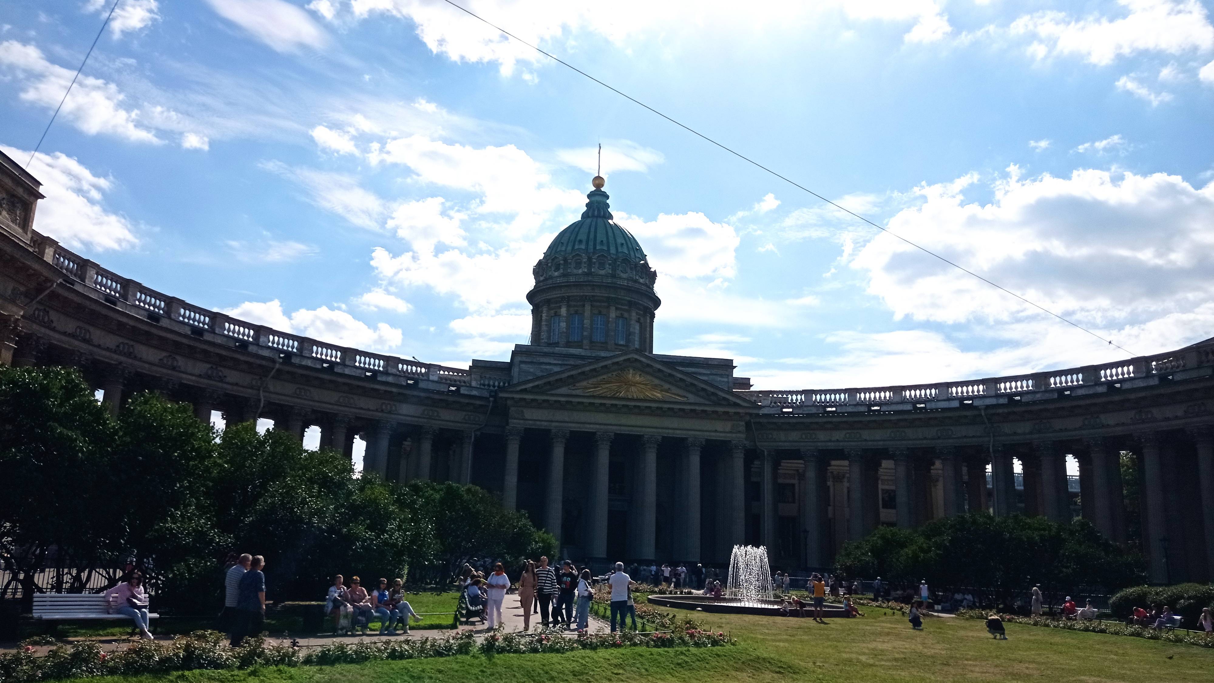 Россия: приятная прогулка по Санкт-Петербургу (продолжение)