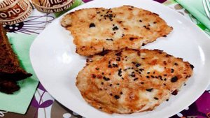 Отбиные из куриного филе в кляре с кунжутом