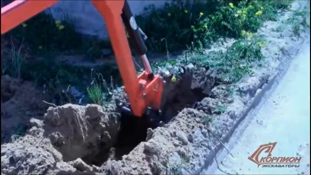 НАРОДНЫЙ УМЕЛЕЦ. Экскаватор мини. Самодельный. СВОИМИ РУКАМИ СДЕЛАЛ КЛАССНЫЙ ЭКСКОВАТОР.