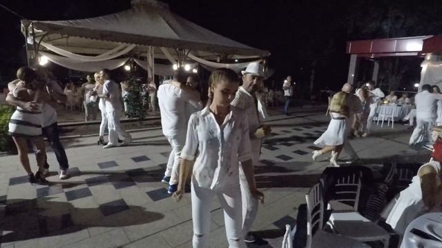 Sala Club Amigos Ruse White Party 2